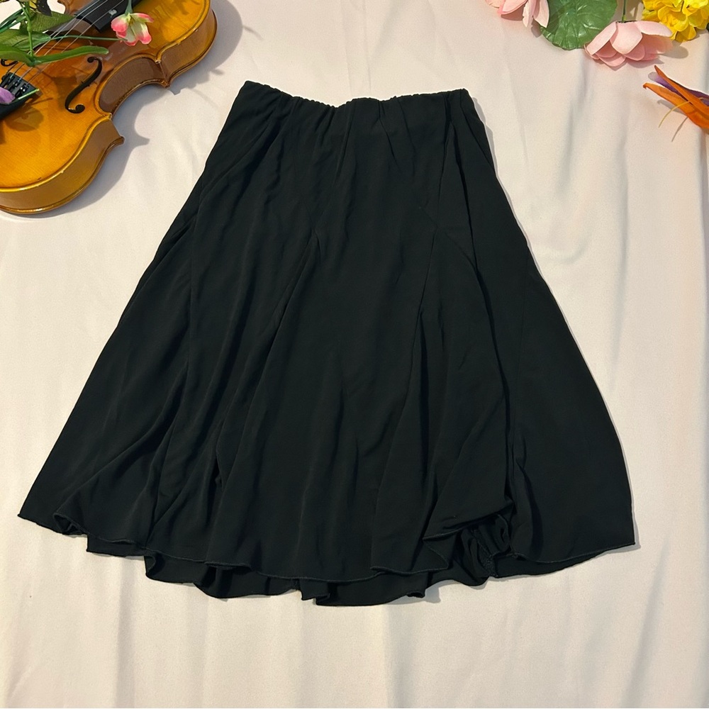 Girls black skirt
